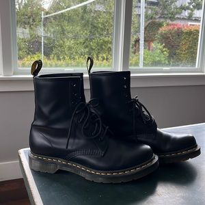 COPY - Dr. Martens Boots